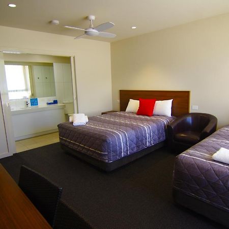 Jane Eliza Motor Inn Swan Hill Bagian luar foto