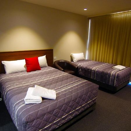Jane Eliza Motor Inn Swan Hill Bagian luar foto